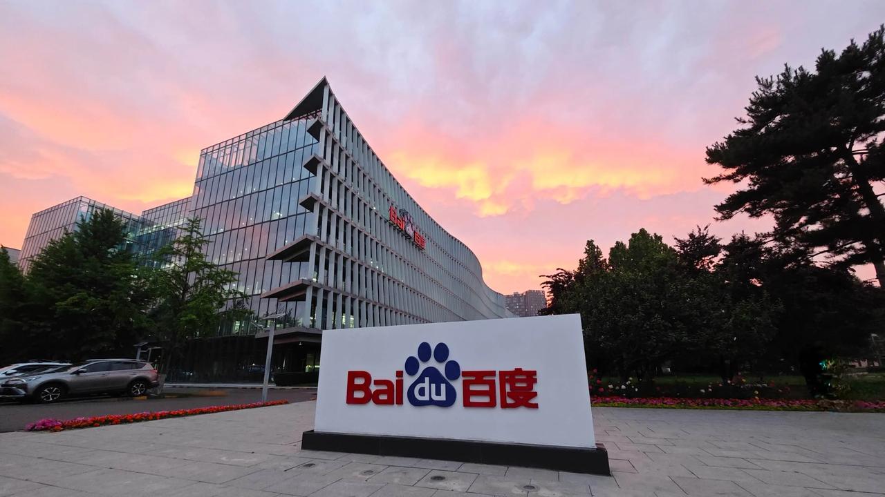 人妻去按摩店被黑人按中出